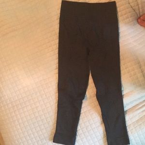 Lululemon yoga pants